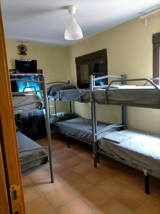 Albergue Santa Barbara Aliaga Exteriör bild